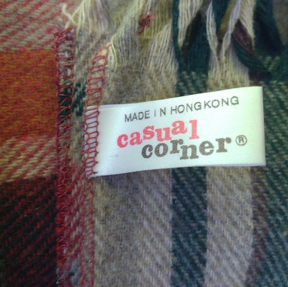 Vintage Plaid Scarf - Picture 3 of 6